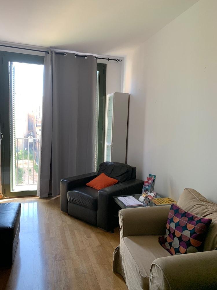 Central & Basic Ramblas Barcelona Exterior photo